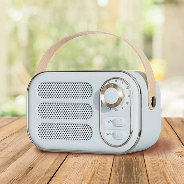 Rechargeable Retro Bluetooth Speaker