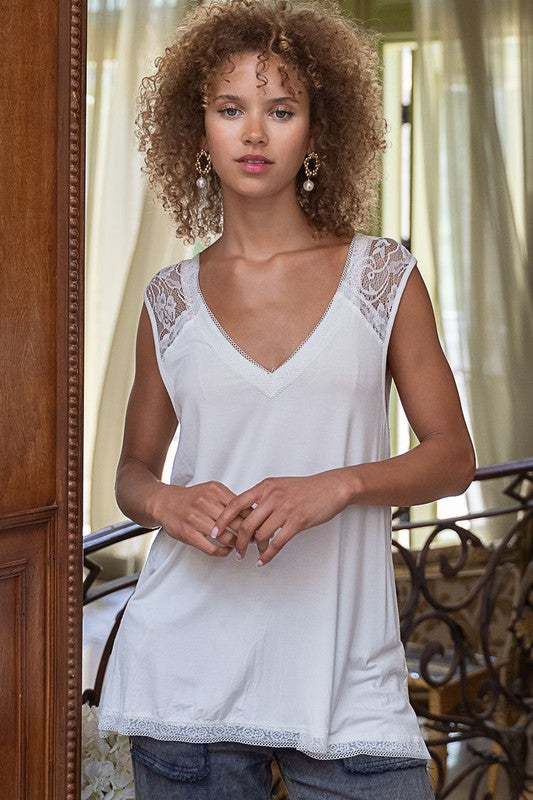 Short Sleeve Lace V-Neck Solid Top