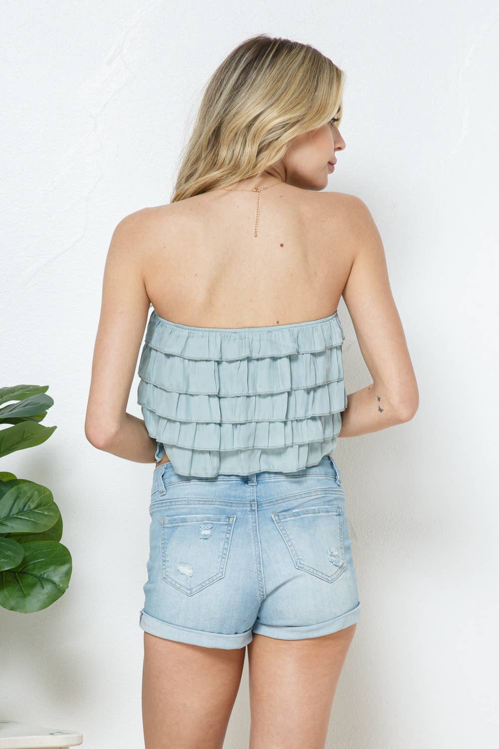 STRAPLESS RUFFLE TUBE TOP