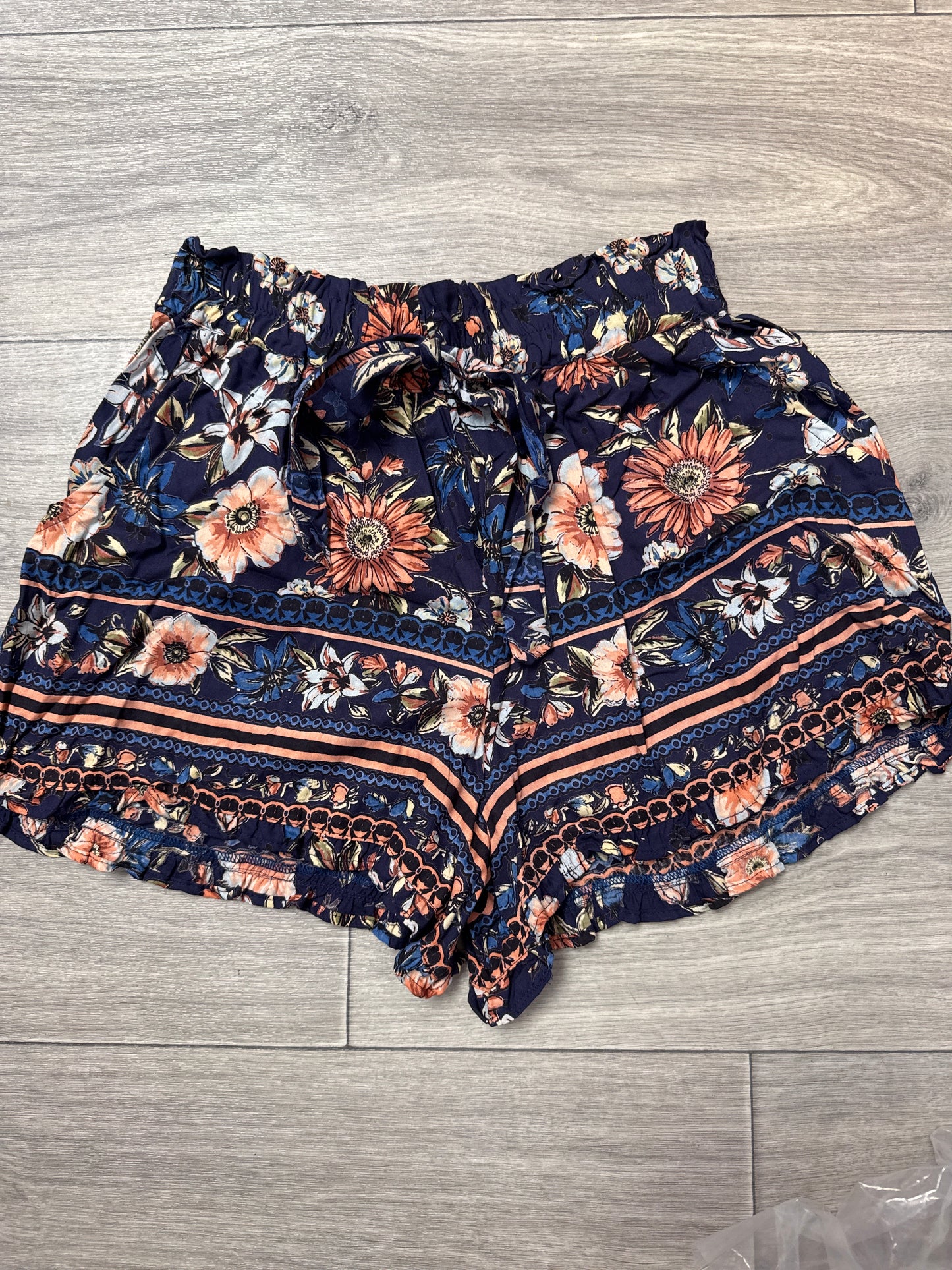 Floral Print Front Tie Shorts
