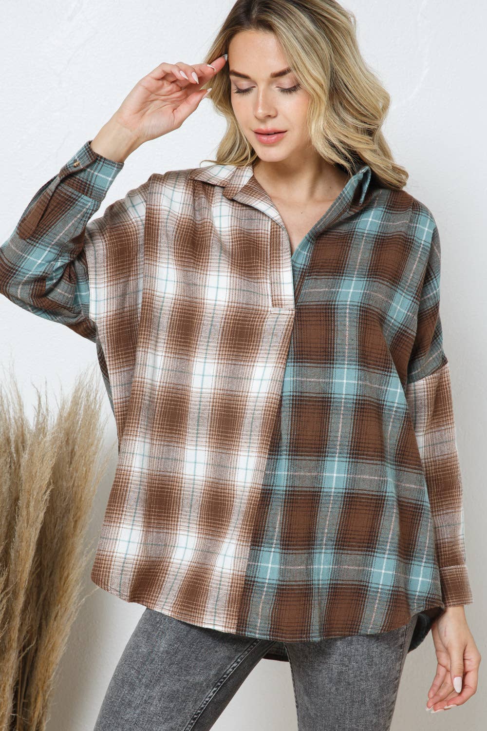 Collard Flannel Mix Dolmen Shirt