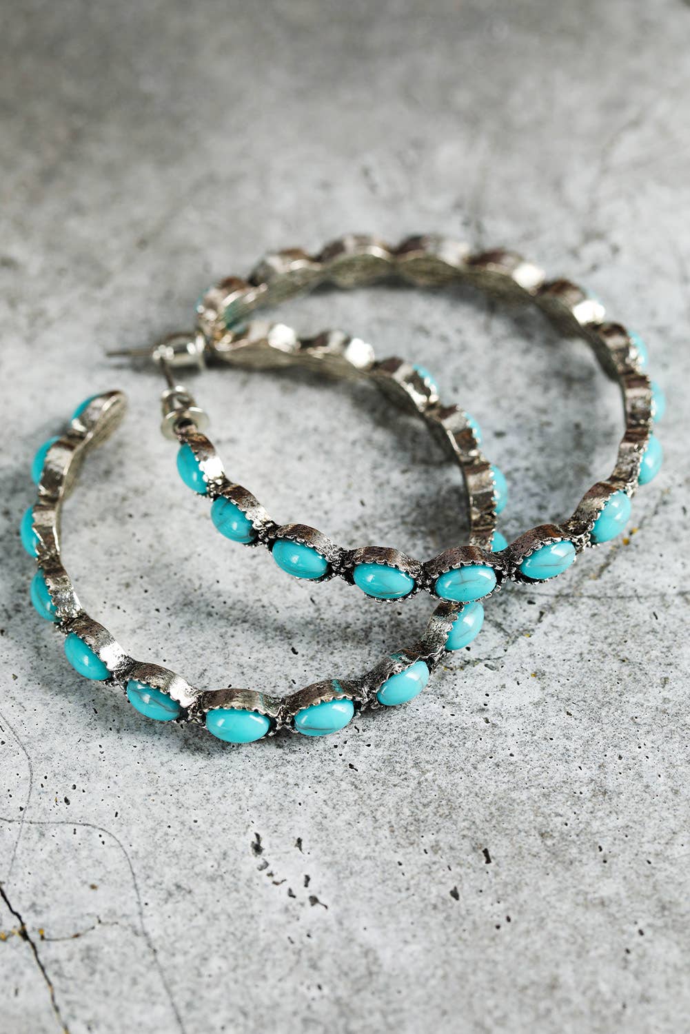 Gem Inlay Retro Earrings