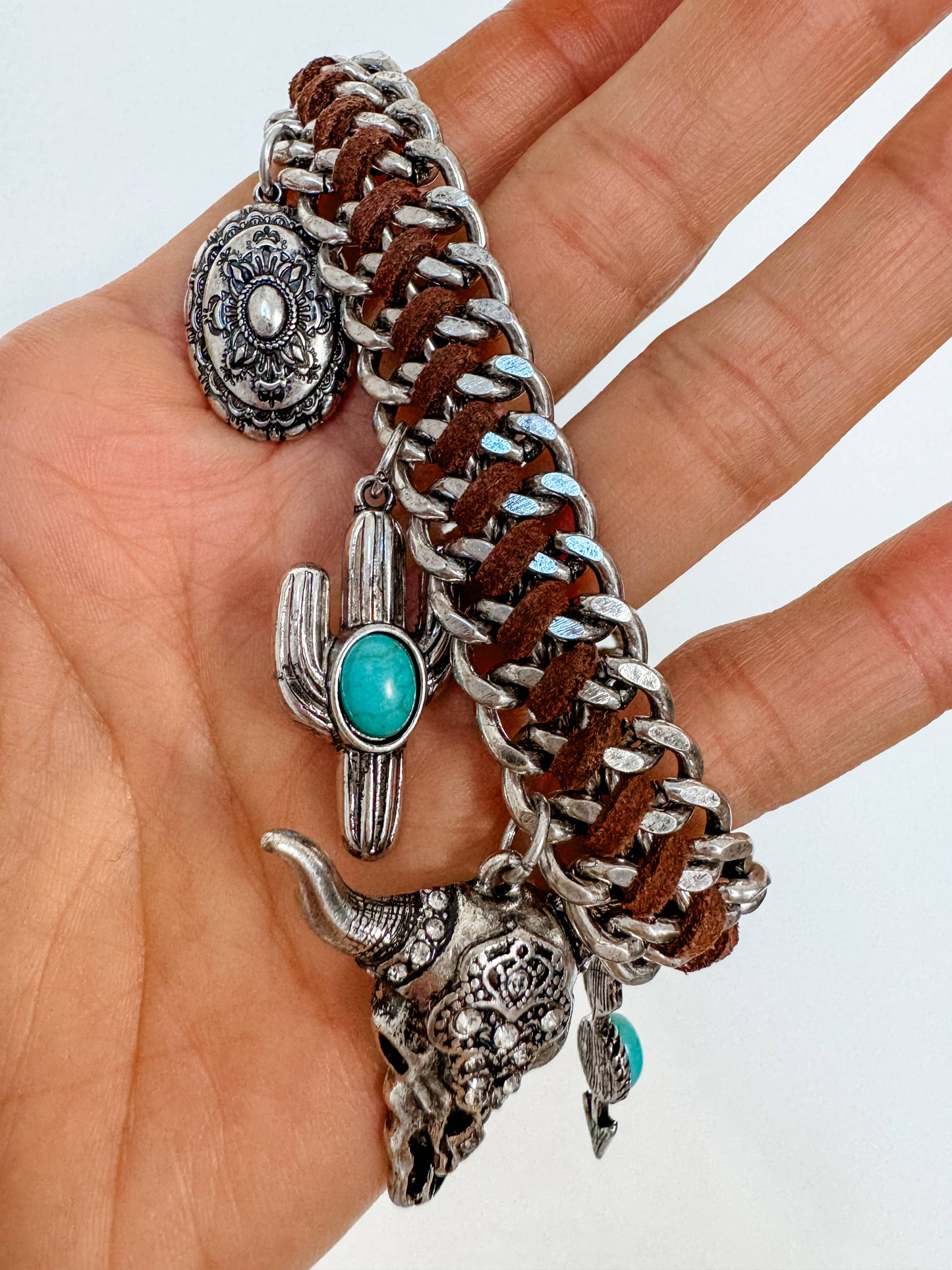 Western Charm Concho Bracelet - Cactus Arrow Conch Steer