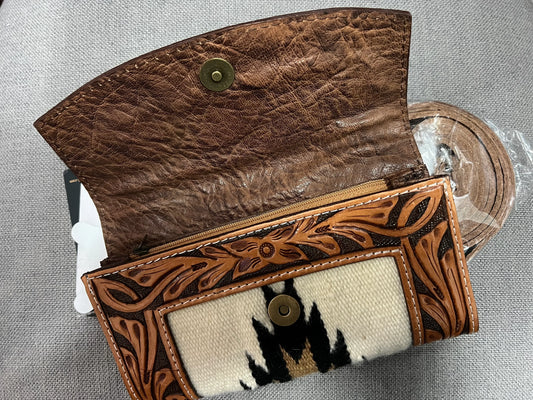 American Darling Wallet Style Crossbody - Southern Sassy Boutique