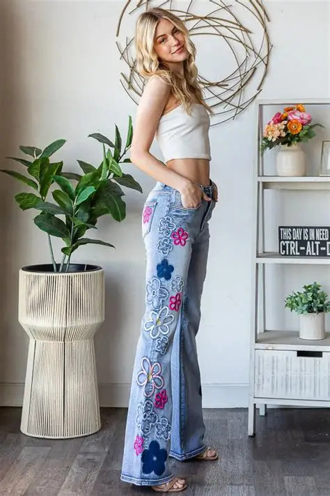 Floral Embroidery Flare Denim Pants