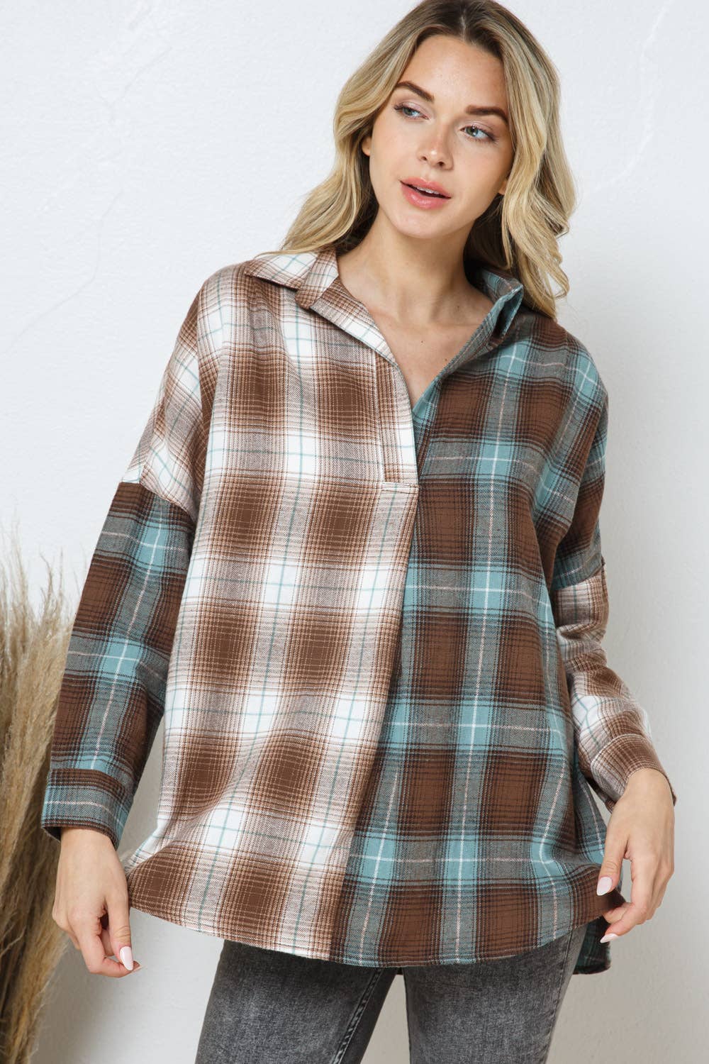 Collard Flannel Mix Dolmen Shirt