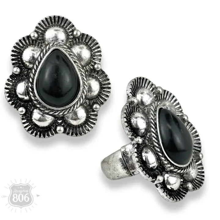 Scalloped Stone Teardrop Stretch Ring - Southern Sassy Boutique