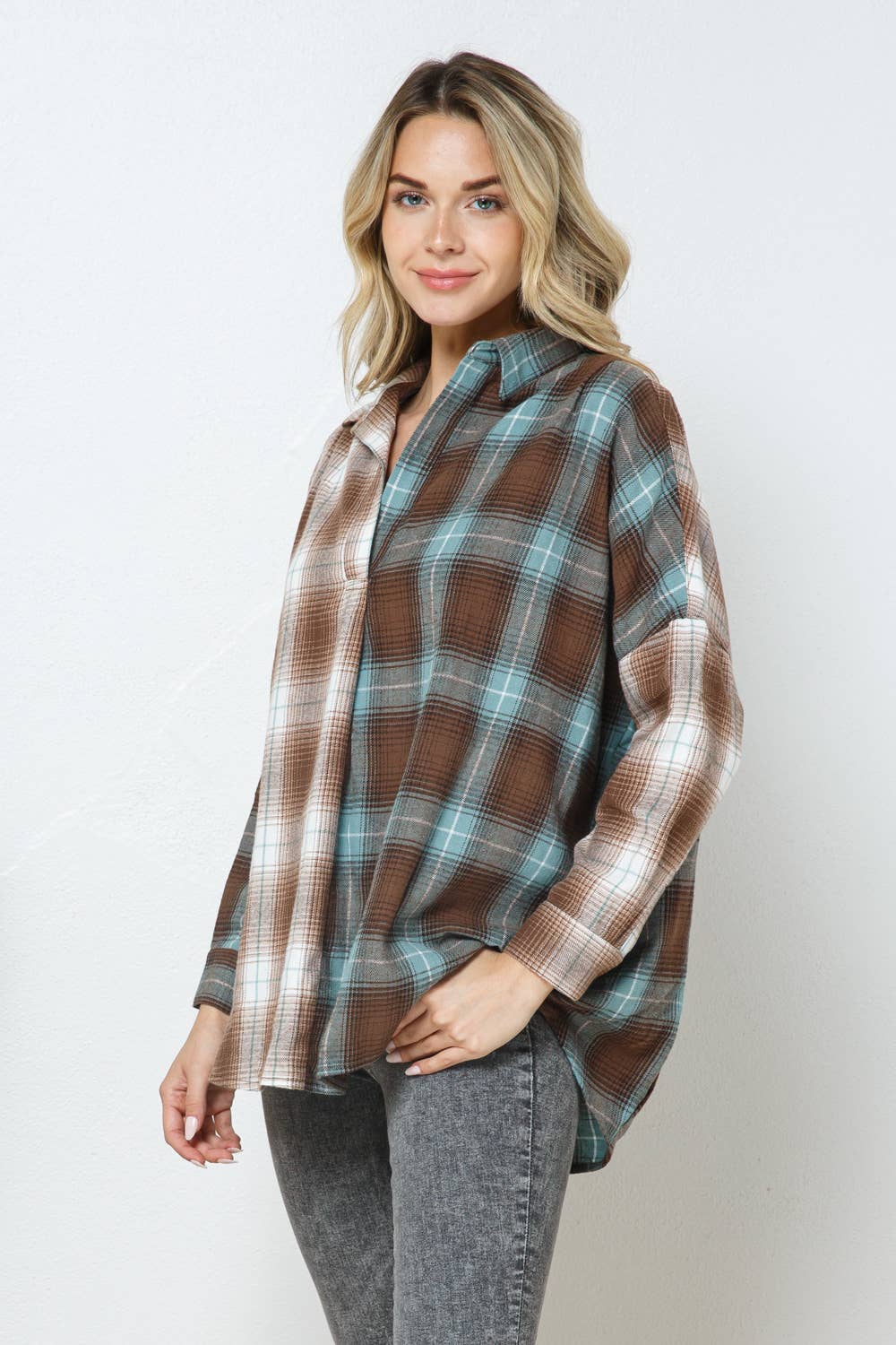 Collard Flannel Mix Dolmen Shirt