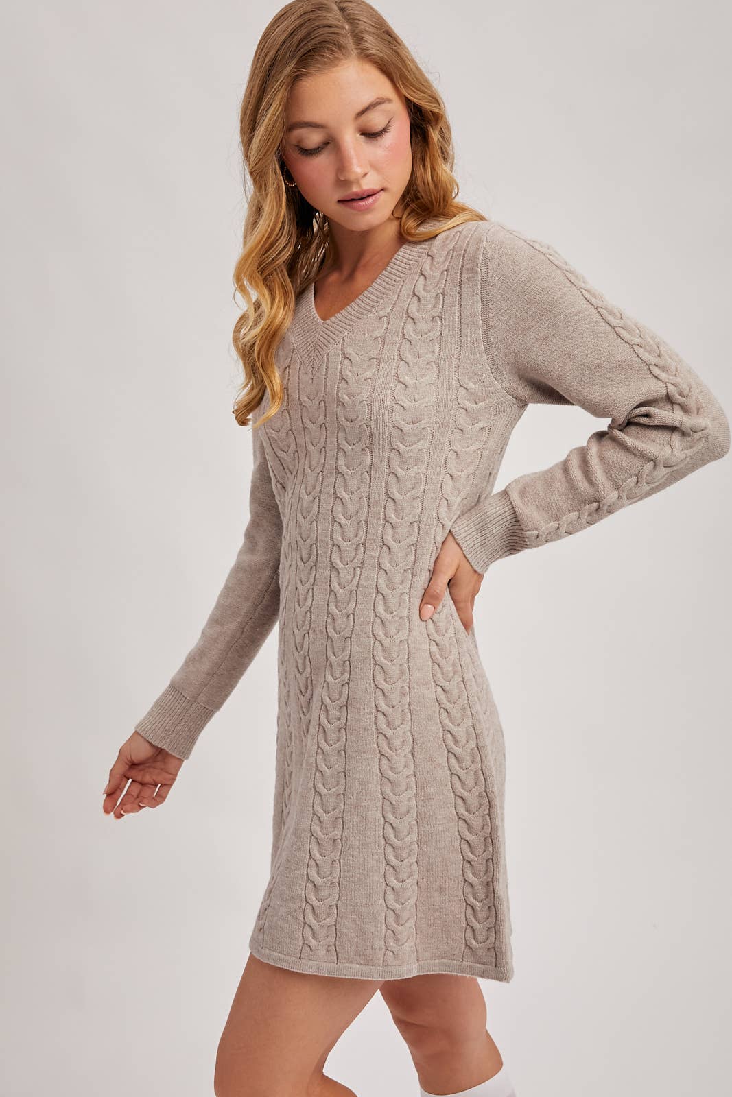 CABEL KNIT V-NECK SWEATER MINI DRESS