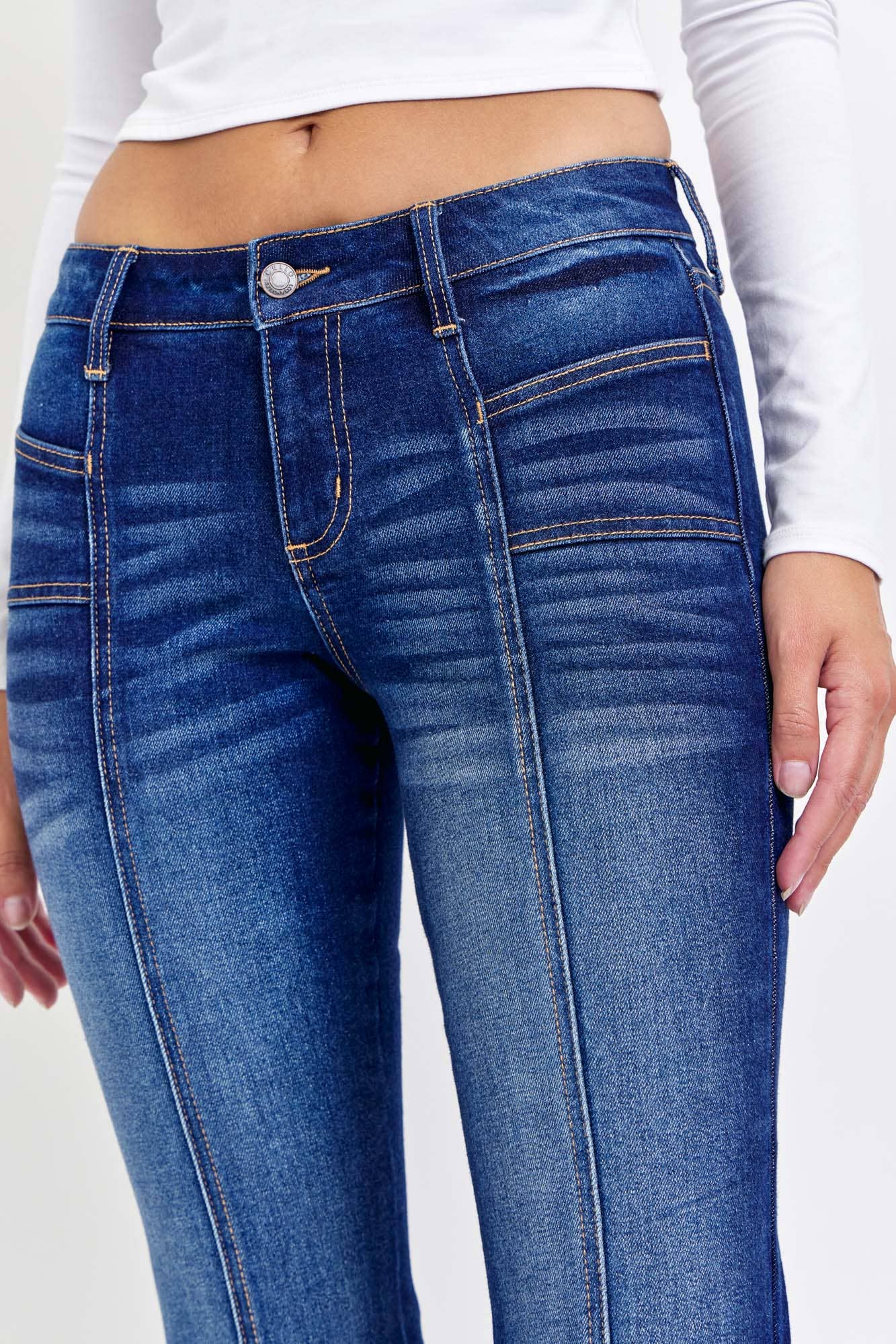 Low Rise Relaxed Flare with Front Pockets