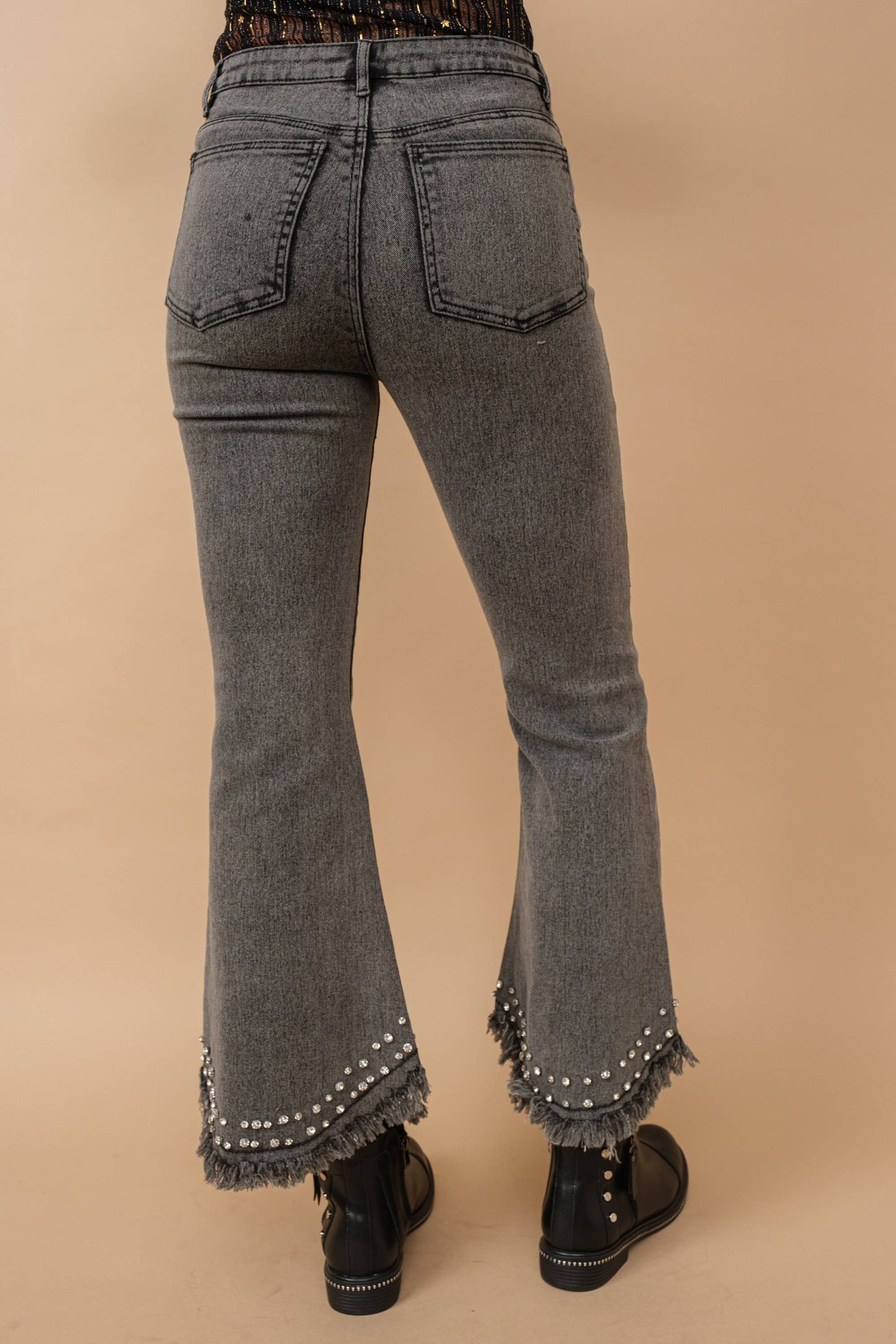 Destressed Bottom Edge w/ Rhinestone Jeans