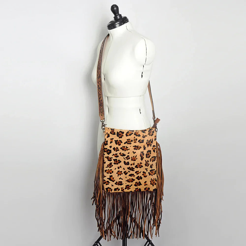 American Darling Cheetah Concealed Carry Large Crossbody Bag - Southern Sassy Boutique