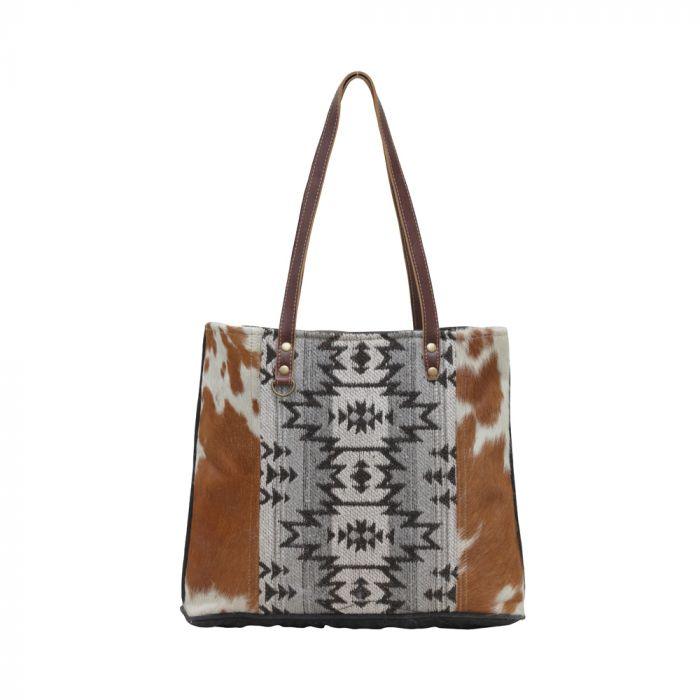 Ailyak Tote Bag - Southern Sassy Boutique