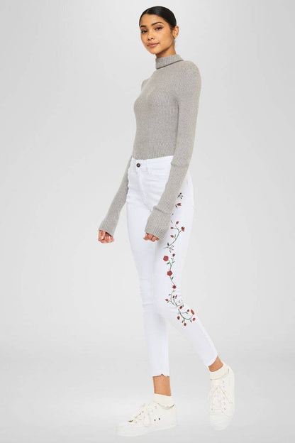 KC6228WT - Southern Sassy Boutique