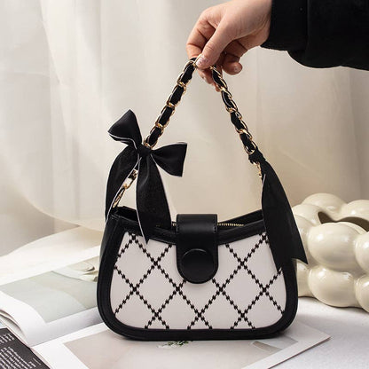 Elegant Silk-Wrapped Metal Chain Bag Charm DP25H608
