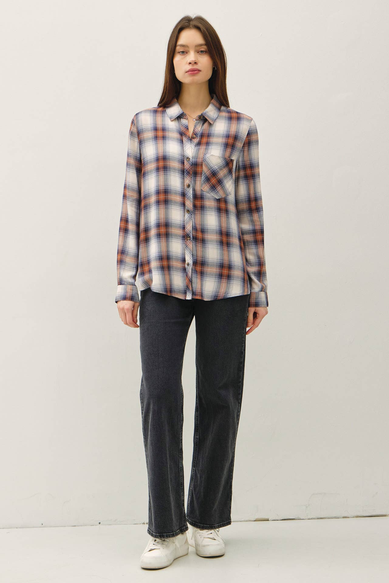 ROBERTSON PLAID LONGSLEEVE BUTTON UP SHIRT