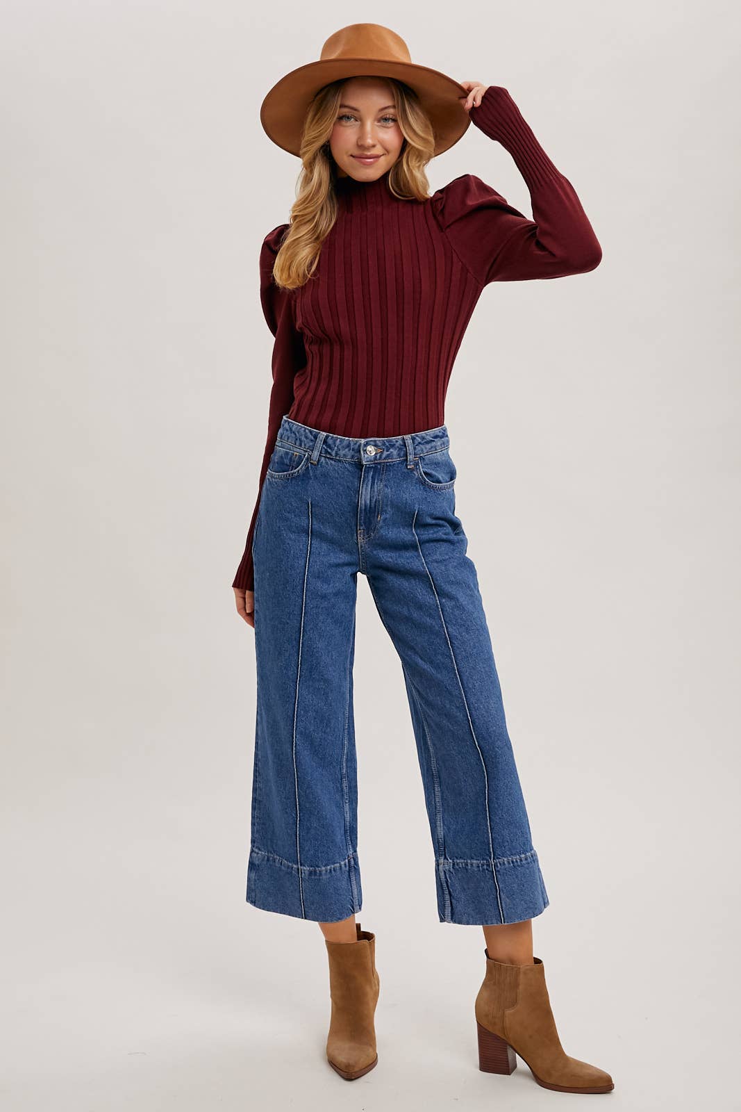 MOCK NECK PUFF SLEEVED KNIT TOP