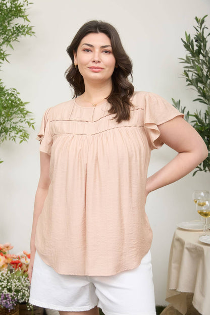 PLUS FRONT LADDER LINE LACE DETAIL FLOUNCE SLEEVE TOP