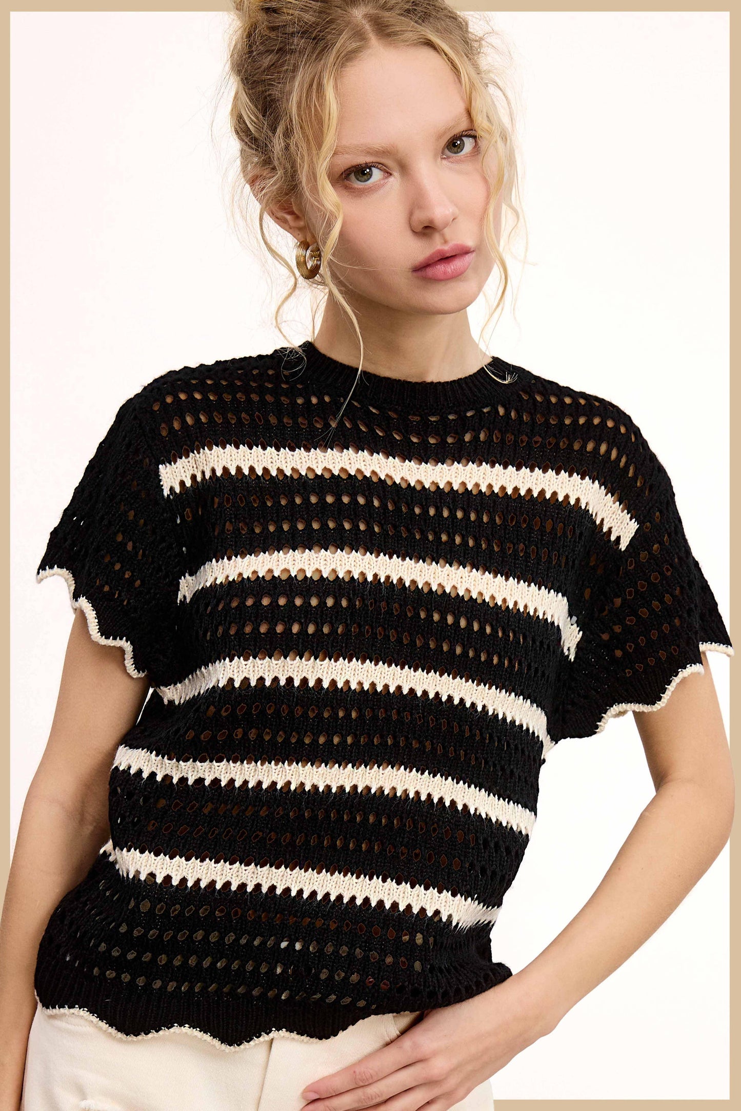 Round Neck Scalloped Edge Short Sleeve Sweater - Southern Sassy Boutique