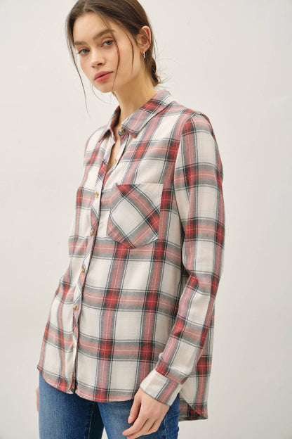 ROBERTSON PLAID LONGSLEEVE BUTTON UP SHIRT