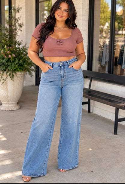 High Rise Wide Front Yoke Detailed Jeans
