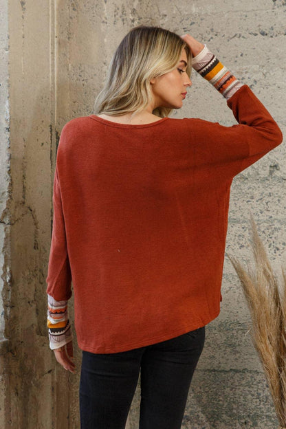 Knit Crew Neck Top Contrast Detail - Southern Sassy Boutique