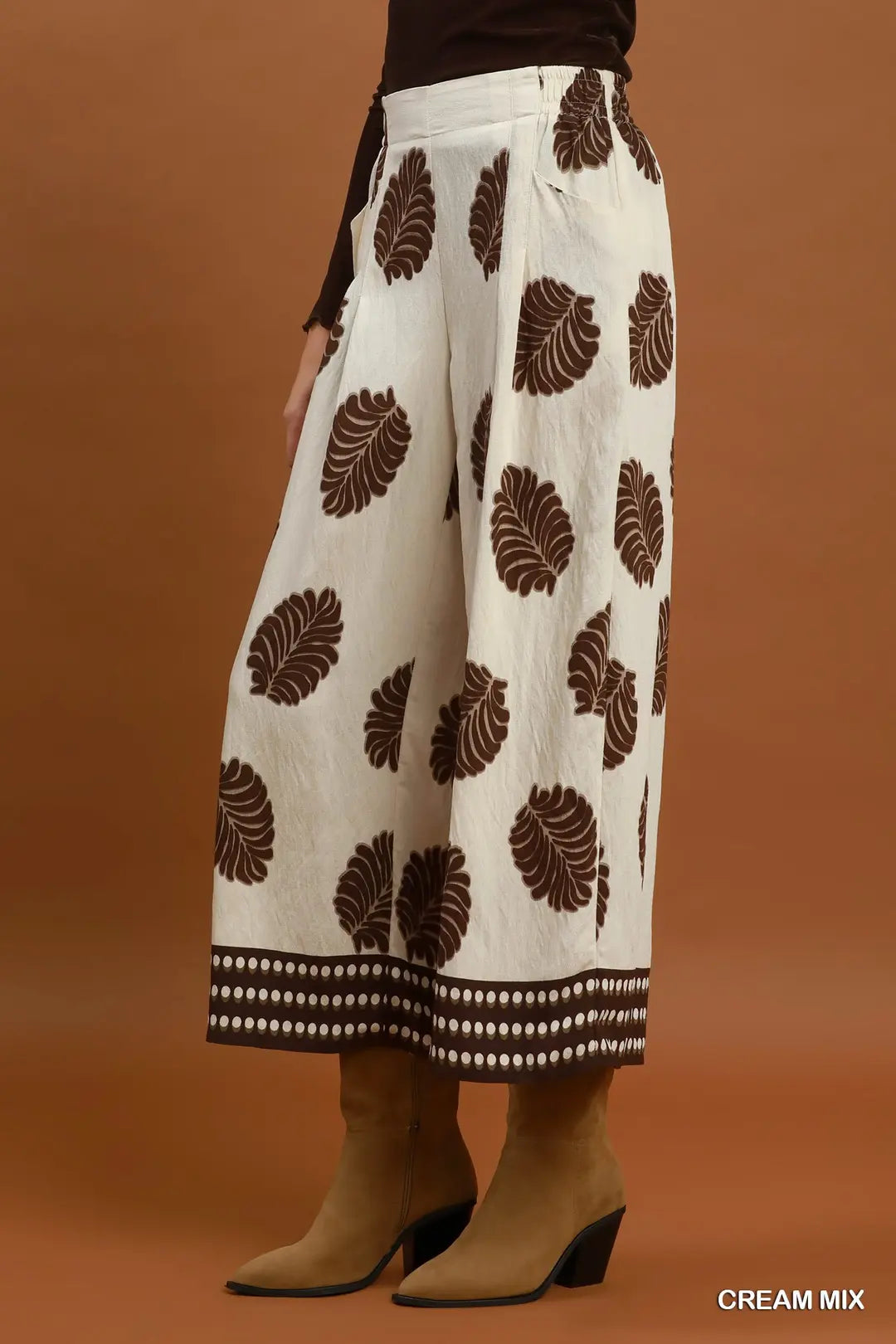 Leaf Print Cropped Wide Leg Pants