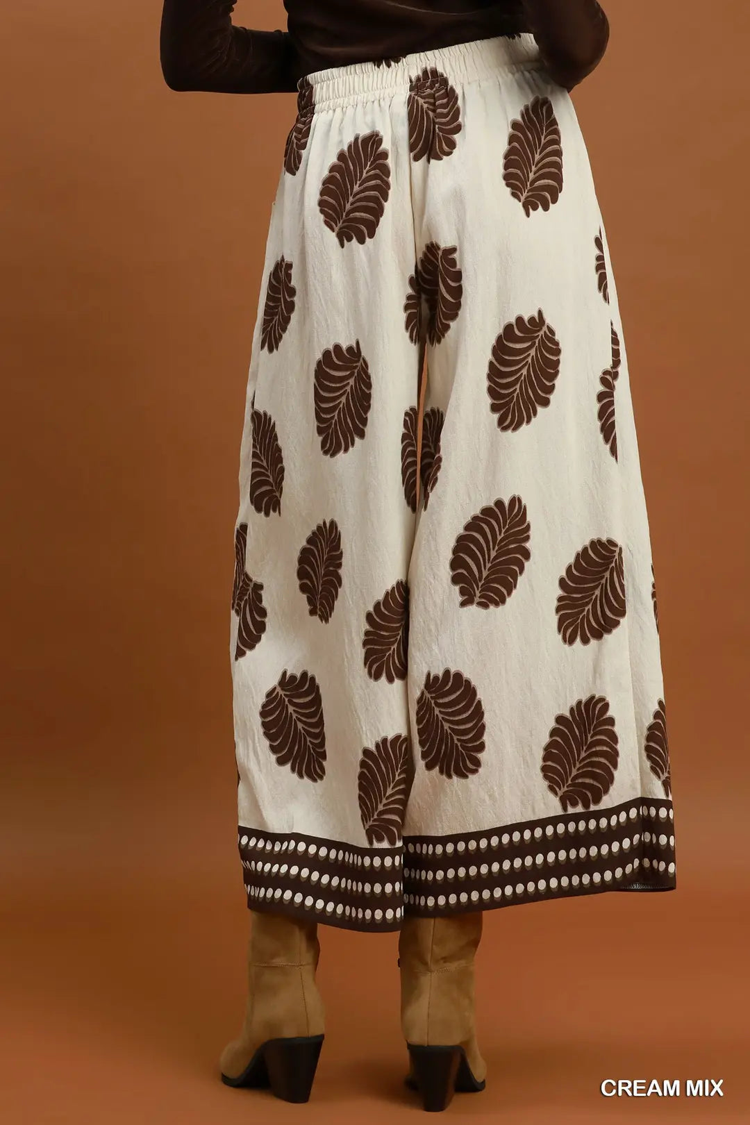 Leaf Print Cropped Wide Leg Pants