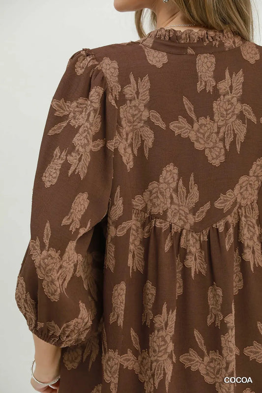 Textured Scalloped V-Neck Blouse