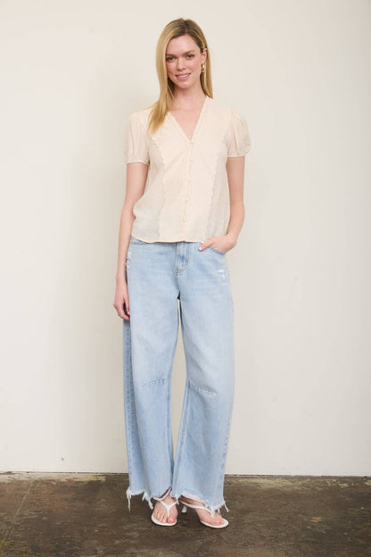 PLUS SCALLOP TRIM V NECK EDGE LACE BUTTON DOWN TOP