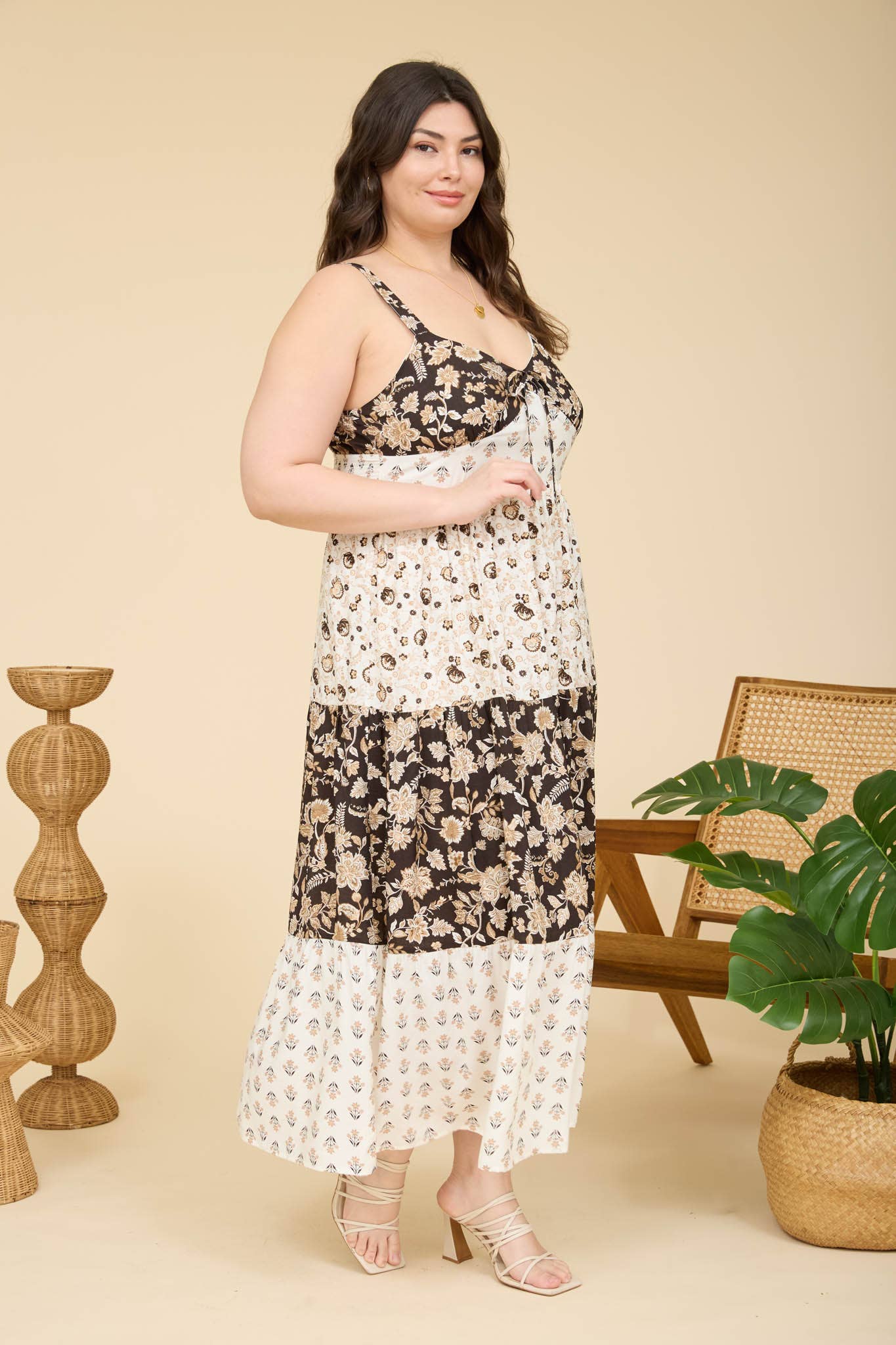 PLUS MIXED FLORAL SPAGHETTI TIERED MIDI DRESS