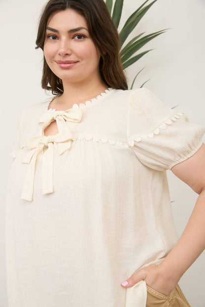 PLUS SCALLOP TRIM FRONT TIE DETAIL PUFF SLEEVE TOP - Southern Sassy Boutique