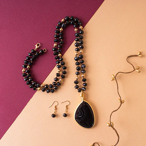 Natural Stone With Beads