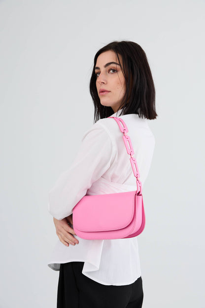 Chain Link Shoulder Bag