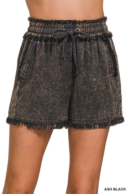 Mineral Washed Short Pants w/ Pockets
