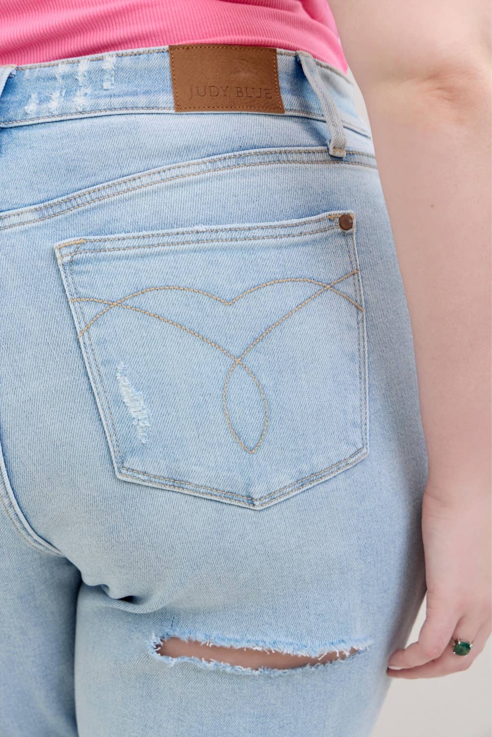 HW Destroy & Back Ripped 90's Straight