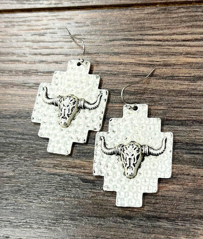 Longhorn Earrings - Southern Sassy Boutique