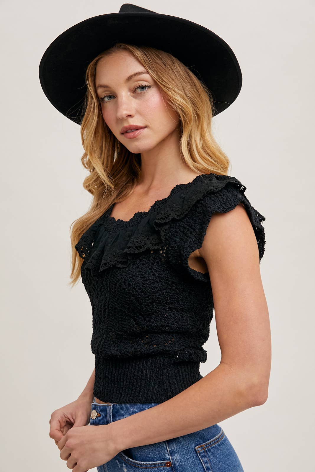 EYELET SWEATER KNIT TOP