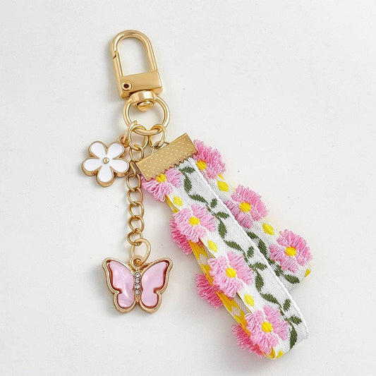 Small Fresh Cloth Daisy Butterfly Love Keychain - Southern Sassy Boutique