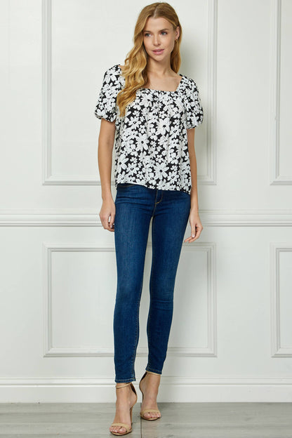 Short Bubble Sleeve Trapeze Blouse