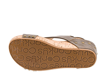 Corky's Carley Chestnut Wedge