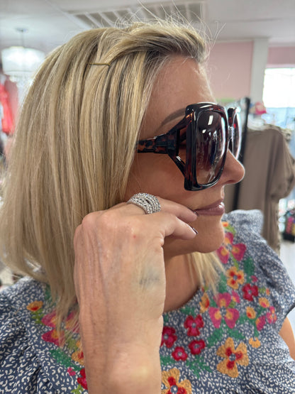 Thick Acetate Frame Square Sunglasses Set