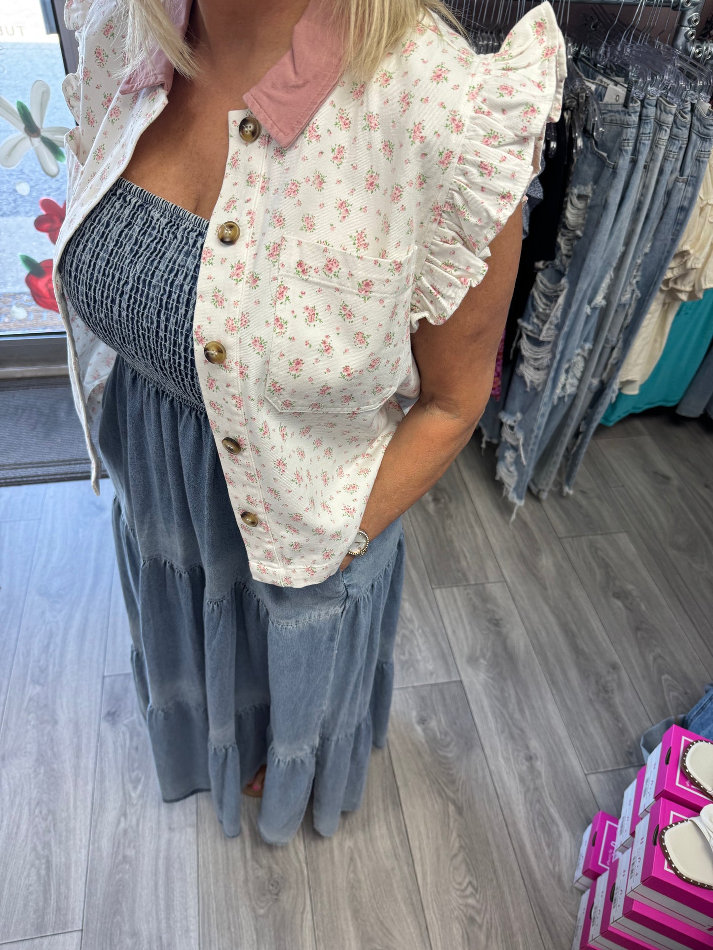 Floral Print with Ruffle sleeves Vest