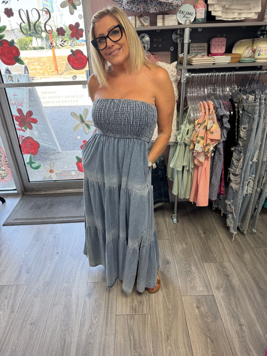 Off-Shoulder Hem Slit Jean Dress