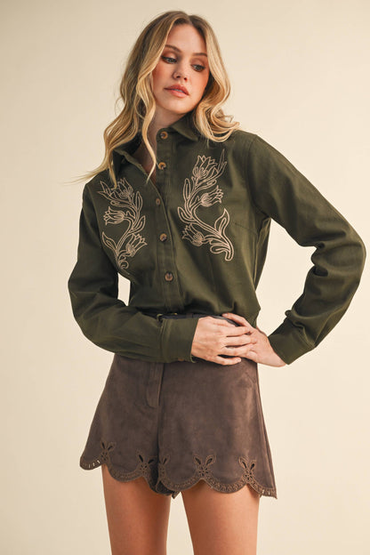 IP1396-A SUEDE EYELET SHORT PANTS - Southern Sassy Boutique