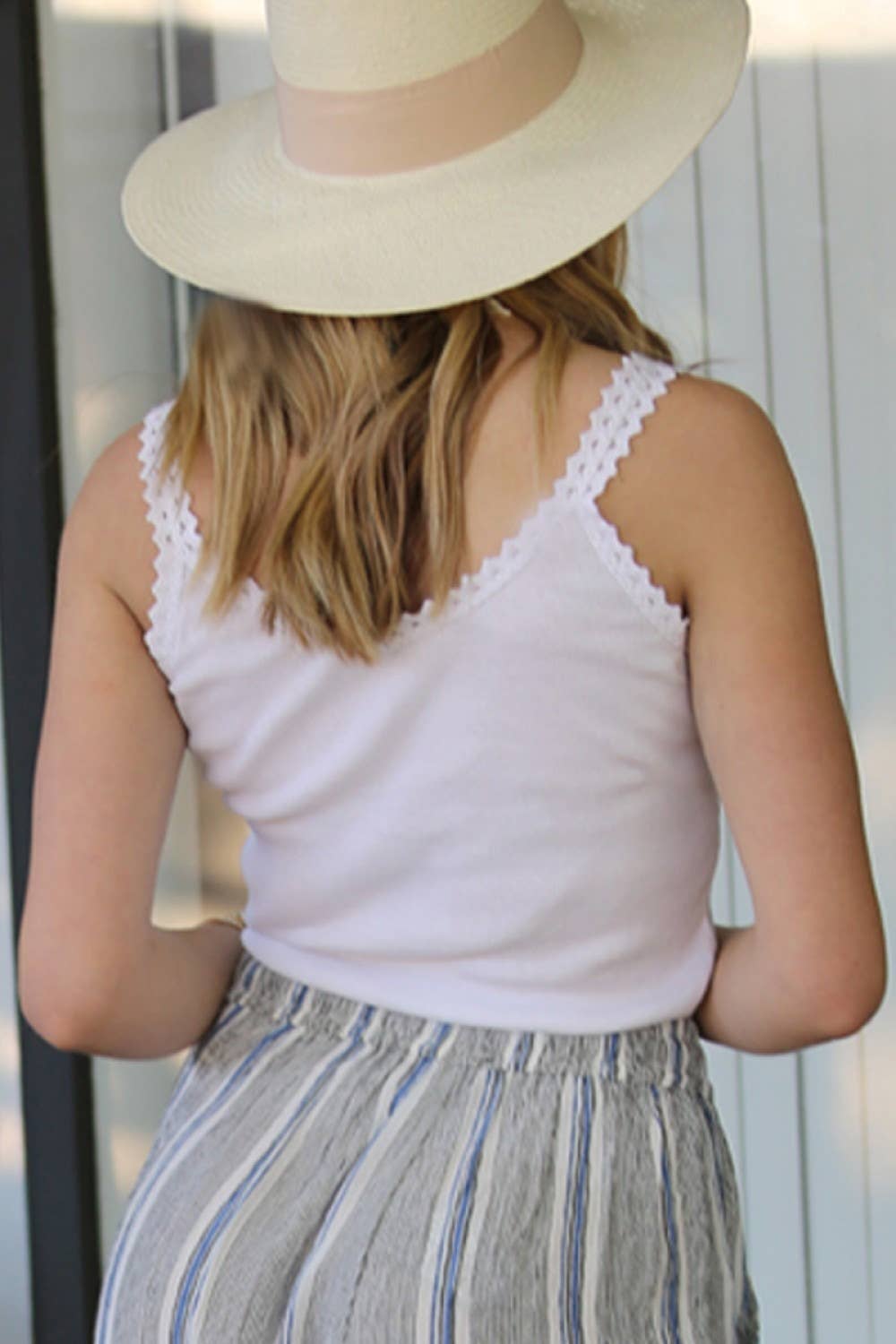 Lace Trim Rib Knit Cami Tank Top