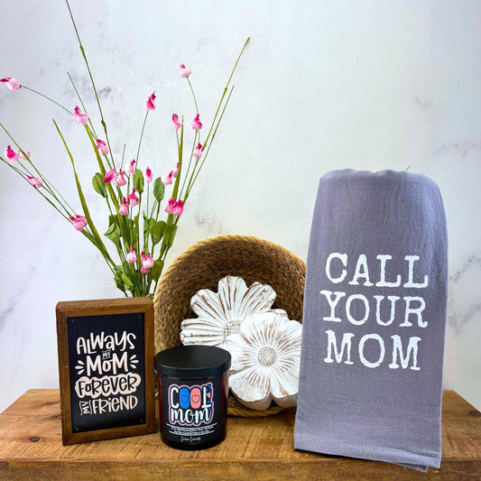Cool Mom Mothers Day Candle - Soy Wax Candles - Spring Decor - Southern Sassy Boutique