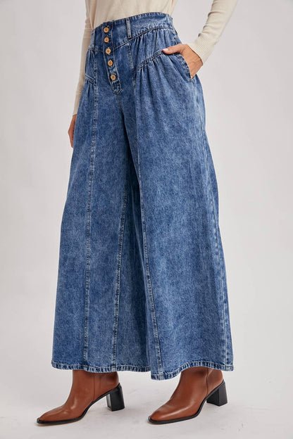 DENIM PLEATED RETRO HIGH-RISE WIDE LEG JEANS - Southern Sassy Boutique