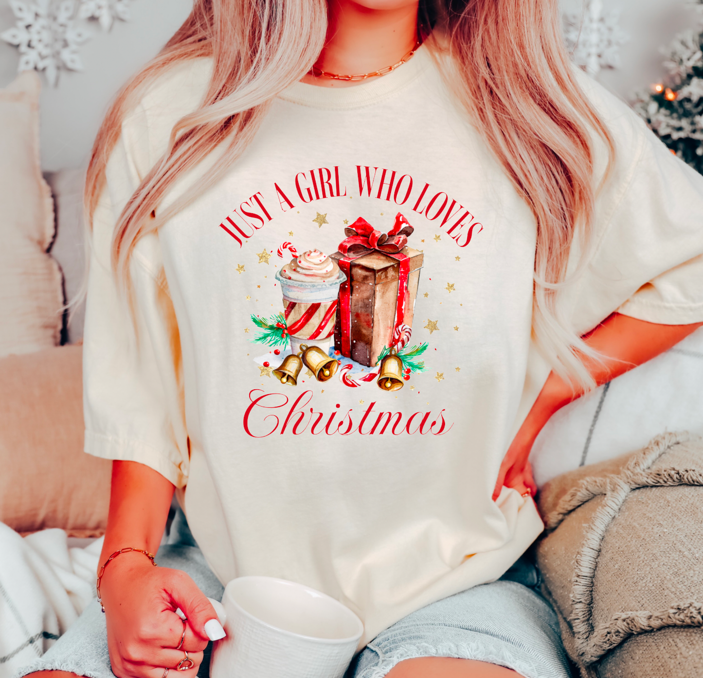 Just A Girl Who Loves Christmas Graphic Tee - Southern Sassy Boutique