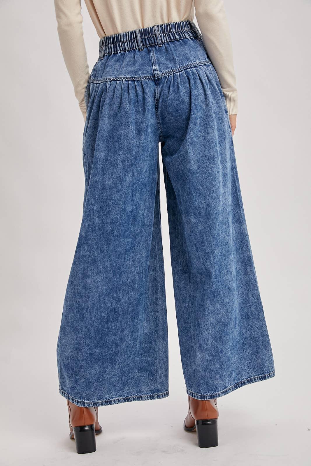 DENIM PLEATED RETRO HIGH-RISE WIDE LEG JEANS - Southern Sassy Boutique